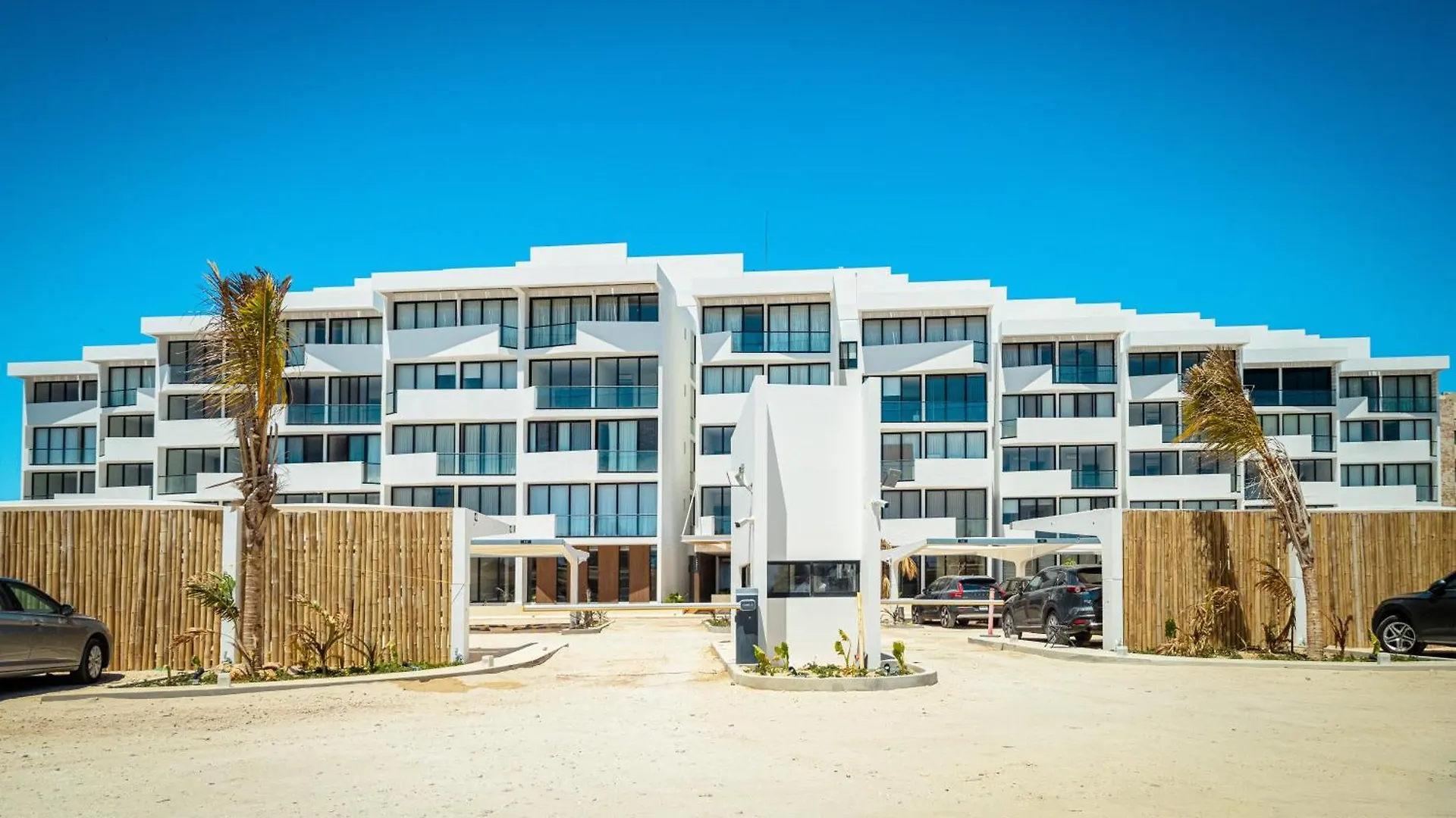 Luxury Ocean Front Apartment Merida